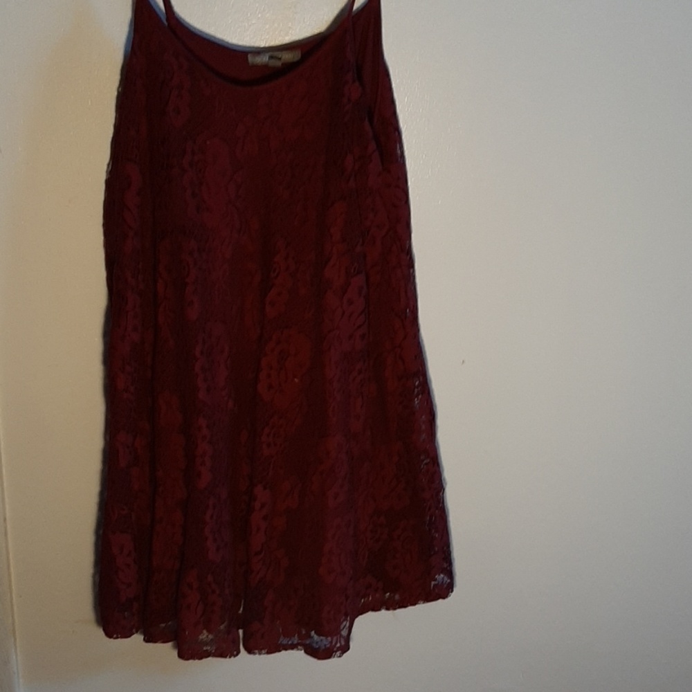 Dress - Picture 3 of 3